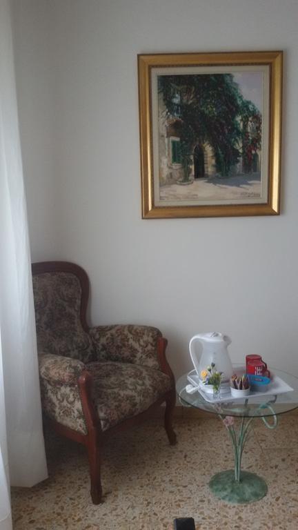 B&B Mare E Monti Специя Стая снимка